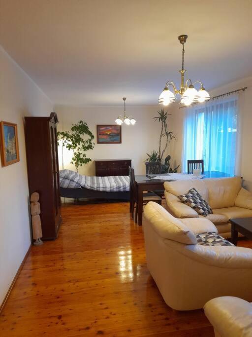 Bronowice- Parter Domu Apartment Krakow Luaran gambar